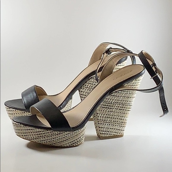 Xhilaration Women's Open-Toe/Open-Heel Platform 10 - Picture 3 of 11